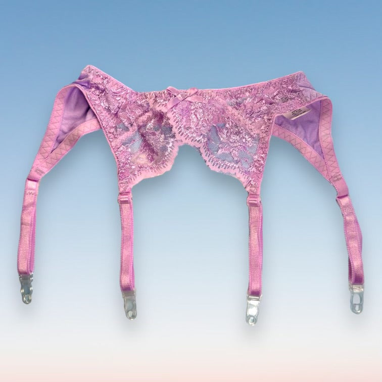 
                      
                        90’s Lace Garter Belt | Pastel Lilac
                      
                    