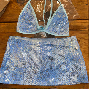 
                
                    Load image into Gallery viewer, Y2K Mini Skirt + Bralette Top Pastel Blue Metallic Matching Set | SMALL
                
            