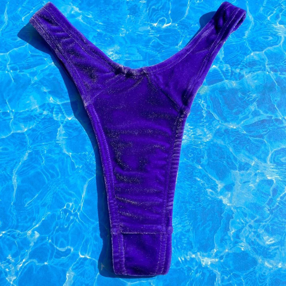 
                      
                        90’s Thong  Bikini Bottom | Velvet Orchid
                      
                    