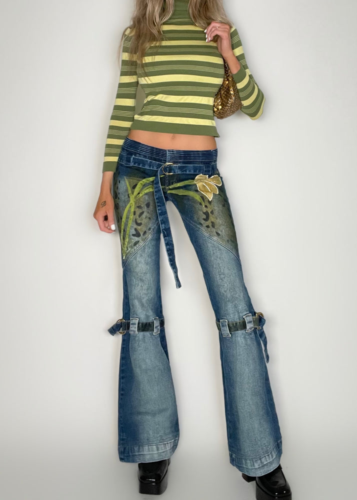 Y2K Bondage Strappy Belted Low-Rise Flared Pocketless Floral Vintage Painted Jeans – Size 6