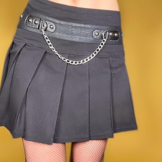 
                      
                        Y2K Bondage Pleated Chain Belt Tripp NYC Mini Skirt | SMALL
                      
                    