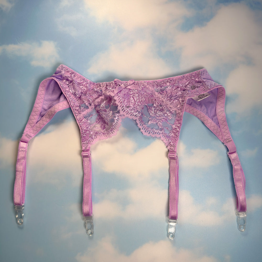 
                      
                        90’s Lace Garter Belt | Pastel Lilac
                      
                    