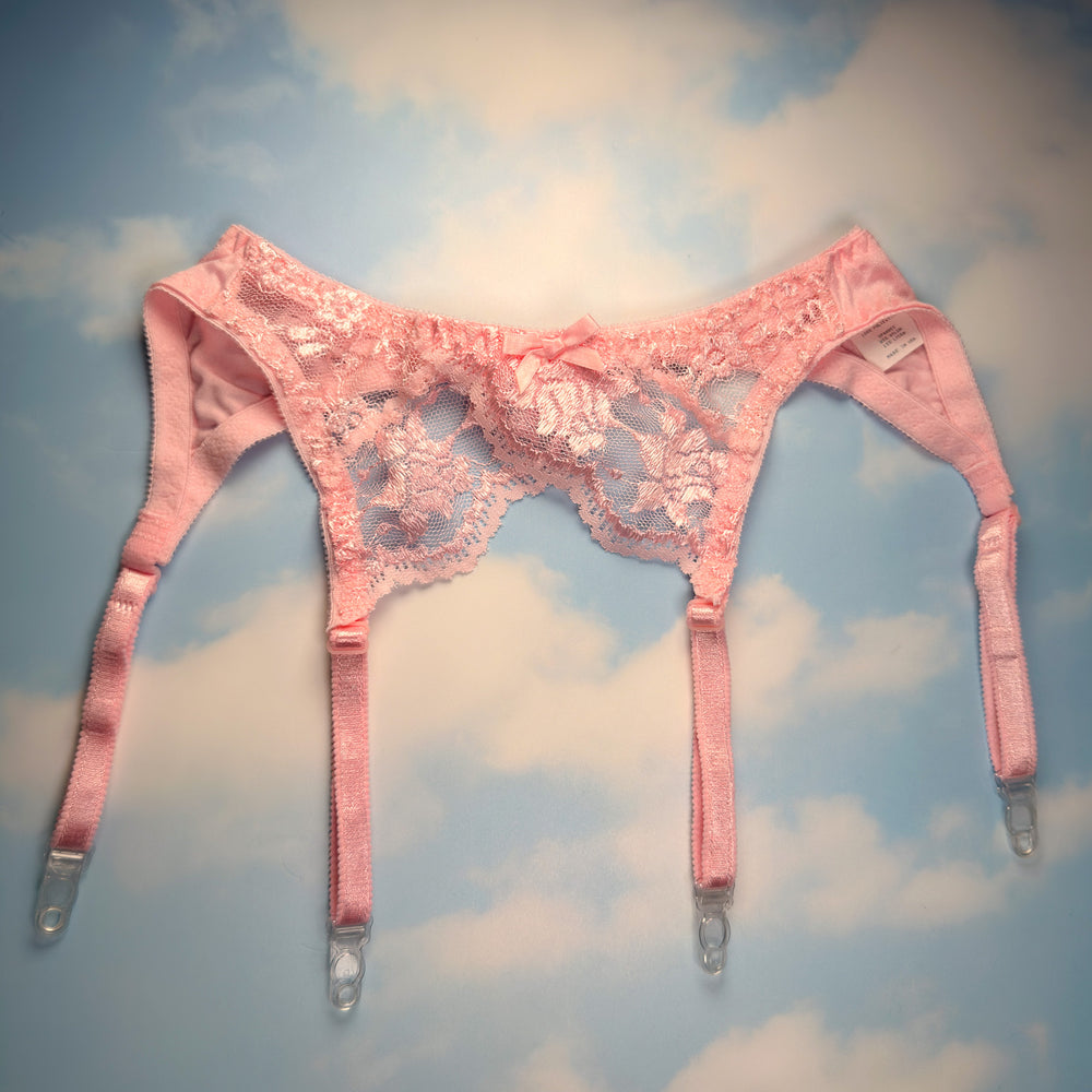 
                      
                        90’s Lace Garter Belt | Pastel Pink
                      
                    