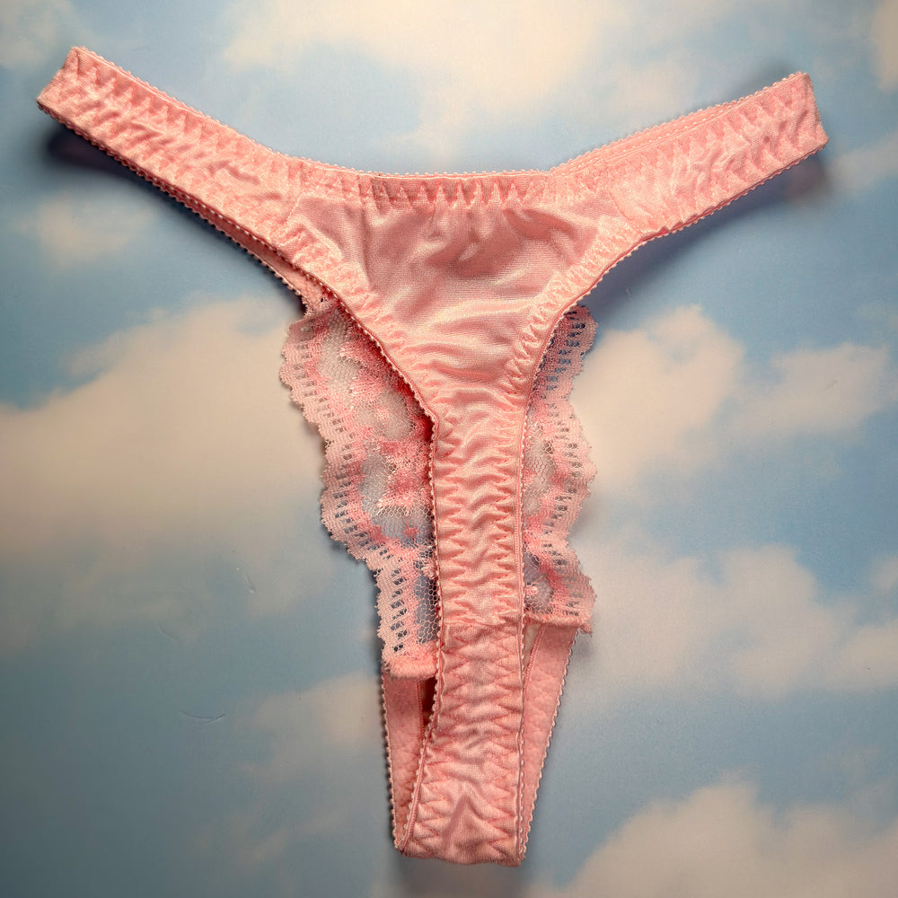 
                      
                        90's Sheer Eyelash Lace Thong Panty | Pastel Pink
                      
                    