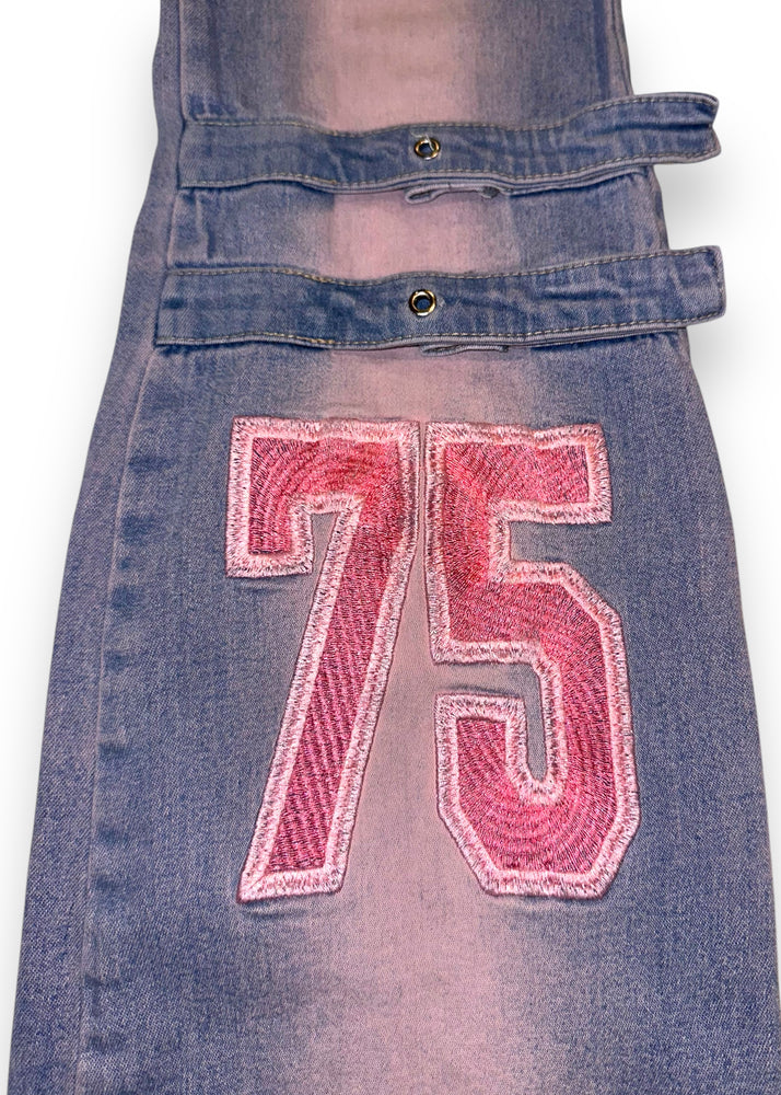 Y2K Pink Embroidered Strappy Low-Rise Flared Pocketless Jeans – Size 4