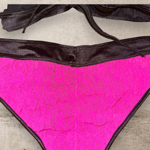 RARE Y2K Scrunch Butt Bikini Set - Vintage Hot Pink Lace & Black Trim | MEDIUM