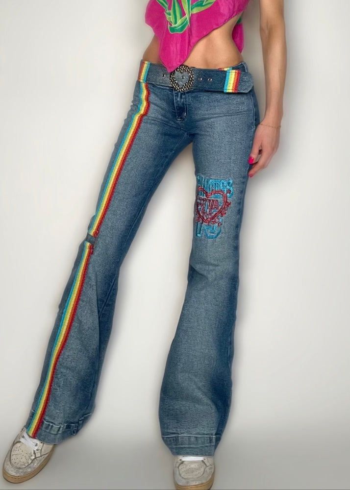 Y2K Rare Rainbow Bondage Flared Jeans & Heart Belt – Size 4