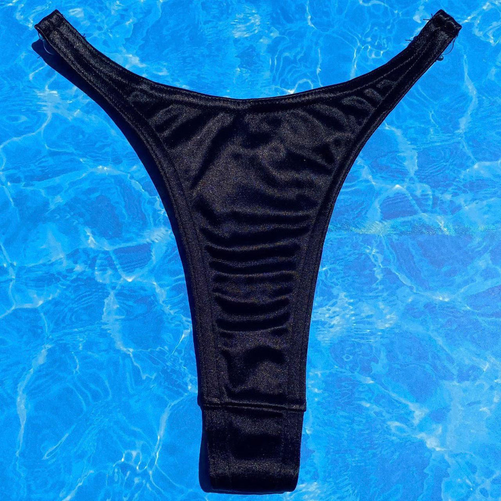 90’s Clip-Side Thong  Bikini Bottom | Black