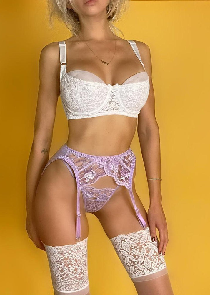 90s Vintage White Push-Up Bra - Sheer Lace & Mesh